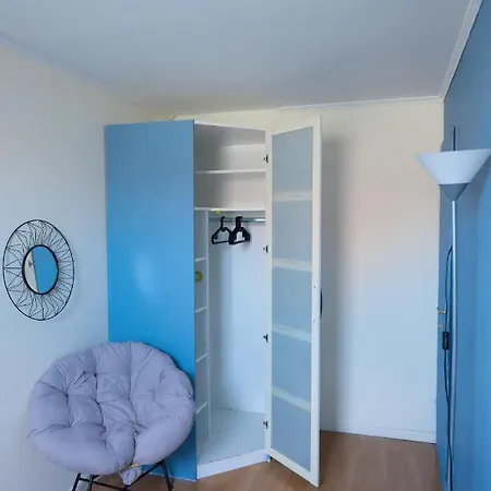 아파트 Comme à La Maison ! 베종